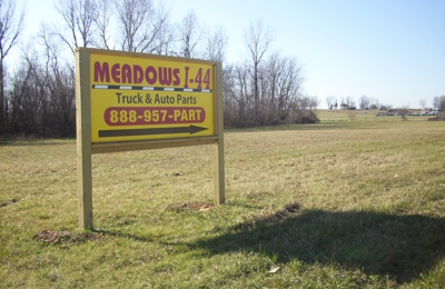 Meadows I-44 Truck & Auto Parts-Ash Grove-MO-65604-hero-image